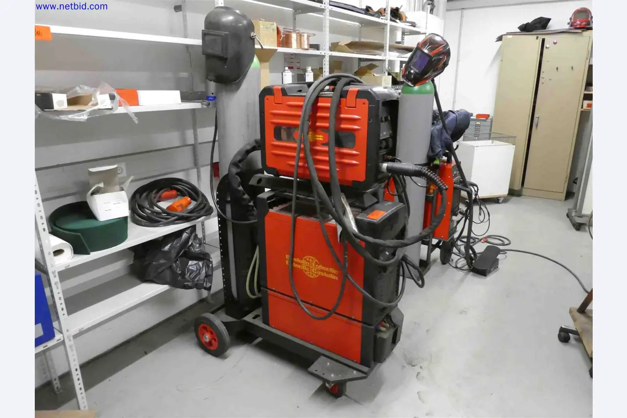 Machines for the production of precise metal components using CNC turning and CNC milling-1