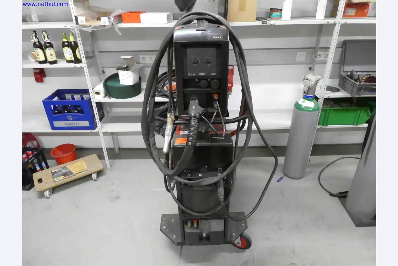 Machines for the production of precise metal components using CNC turning and CNC milling-2