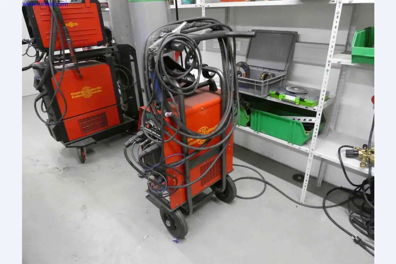 Machines for the production of precise metal components using CNC turning and CNC milling-1