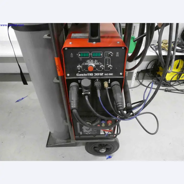 Machines for the production of precise metal components using CNC turning and CNC milling-2