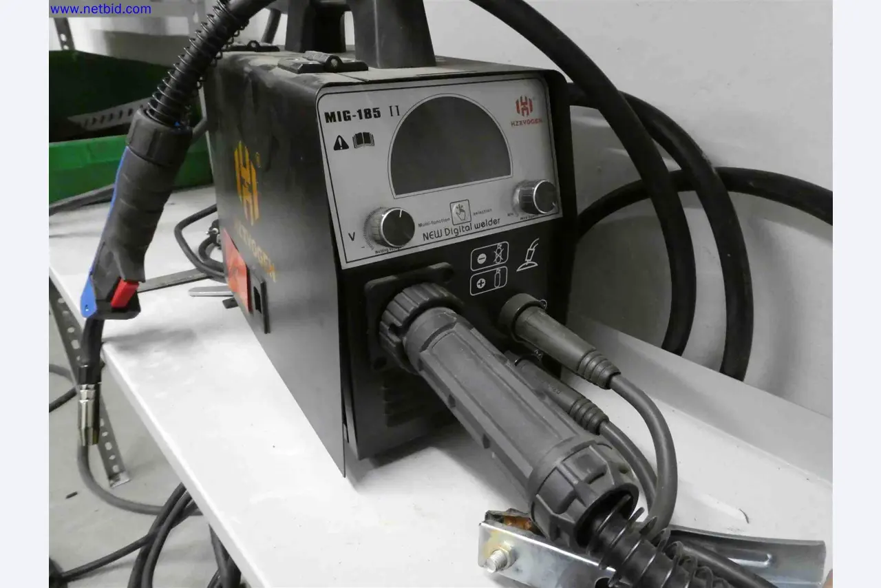 Machines for the production of precise metal components using CNC turning and CNC milling-2