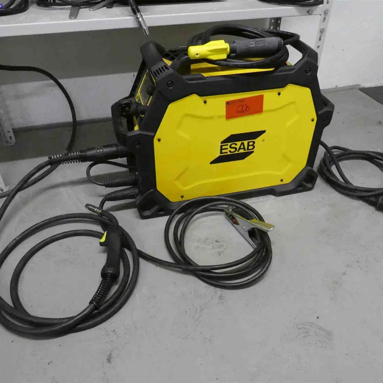 Elektro-Schweißgerät Esab EMP 215ic