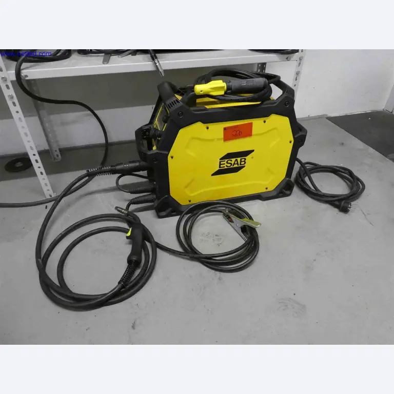 Machines for the production of precise metal components using CNC turning and CNC milling-1