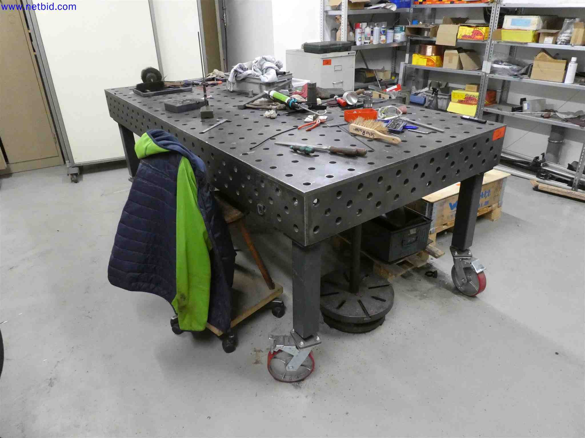 Machines for the production of precise metal components using CNC turning and CNC milling-2