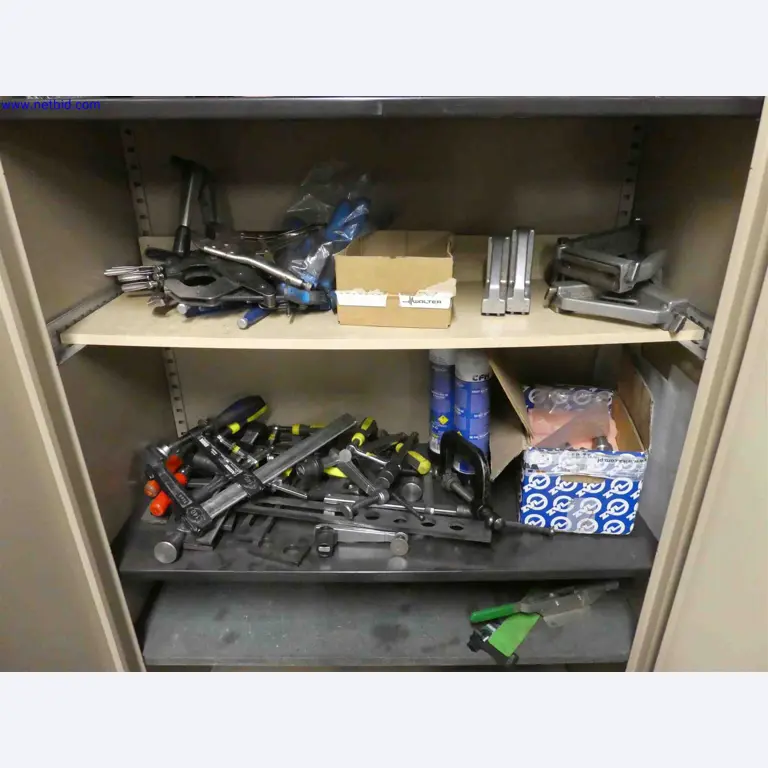 Machines for the production of precise metal components using CNC turning and CNC milling-3