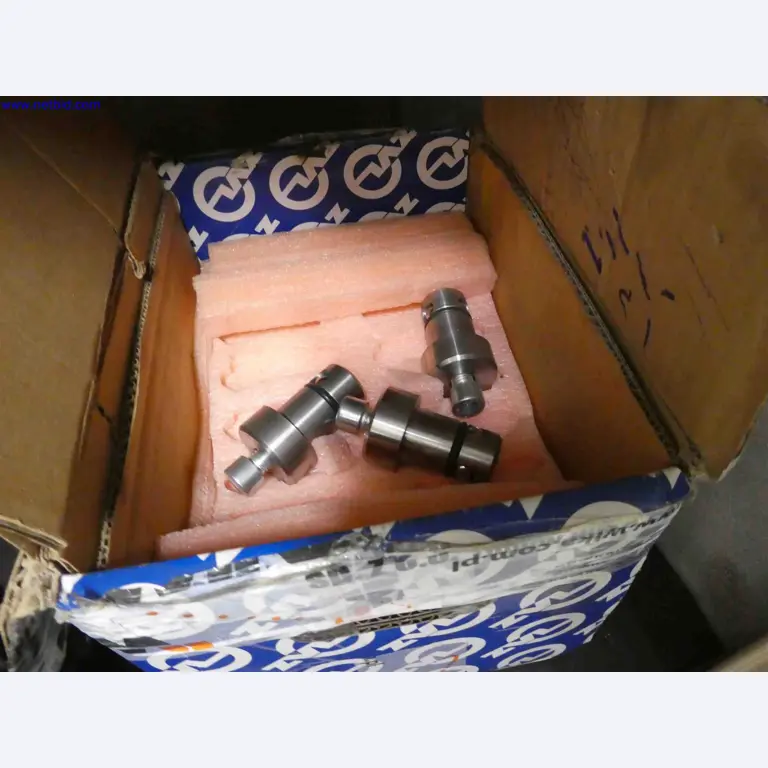 Machines for the production of precise metal components using CNC turning and CNC milling-6