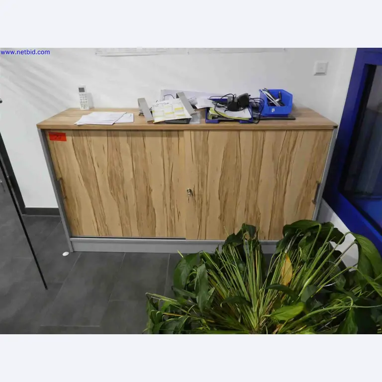 Machines for the production of precise metal components using CNC turning and CNC milling-3