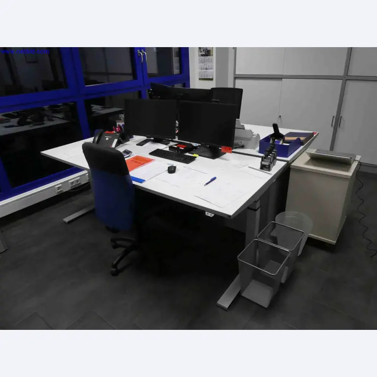 Machines for the production of precise metal components using CNC turning and CNC milling-2