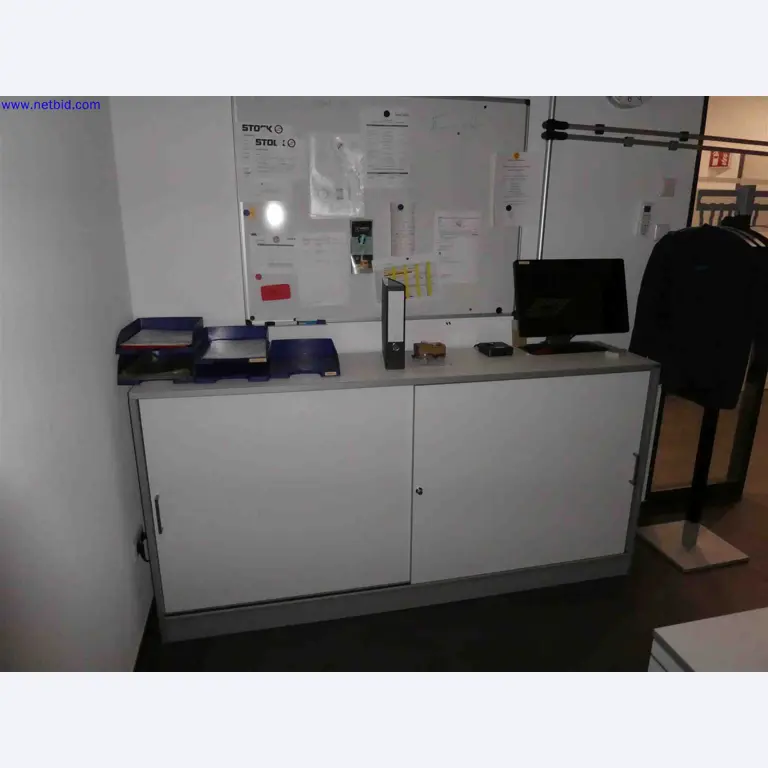 Machines for the production of precise metal components using CNC turning and CNC milling-3