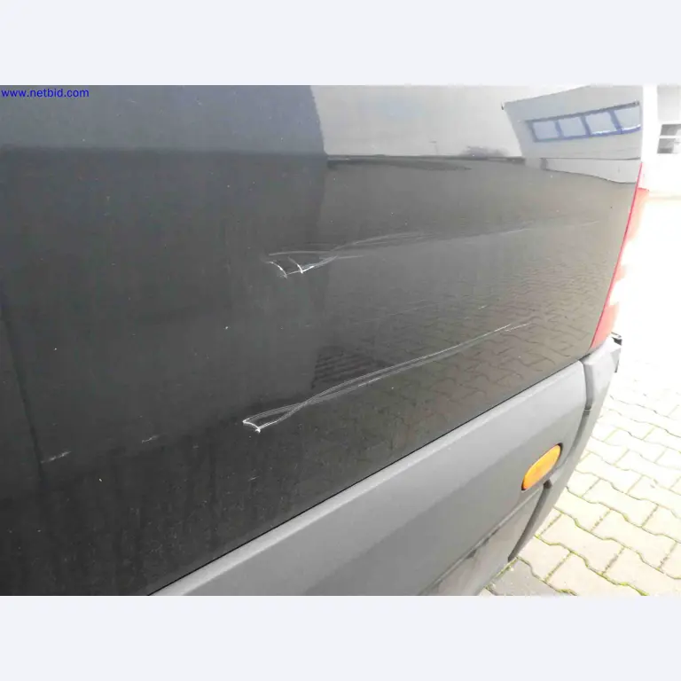 Machines for the production of precise metal components using CNC turning and CNC milling-12