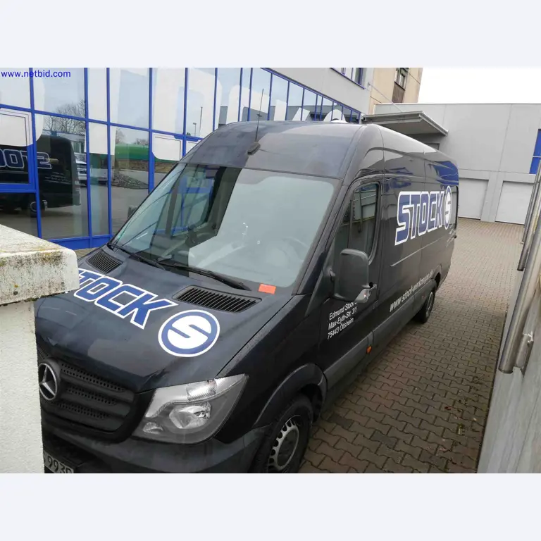 Machines for the production of precise metal components using CNC turning and CNC milling-2