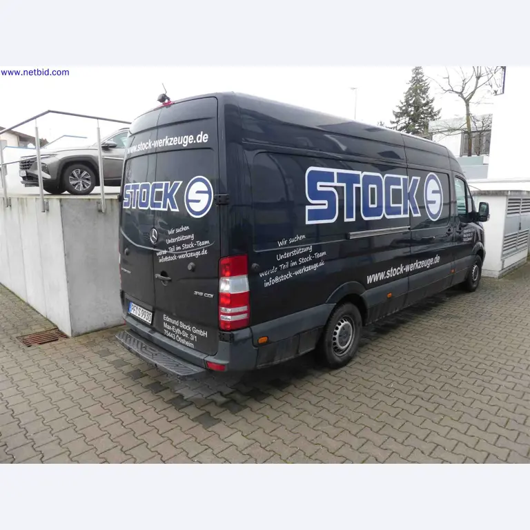 Machines for the production of precise metal components using CNC turning and CNC milling-4