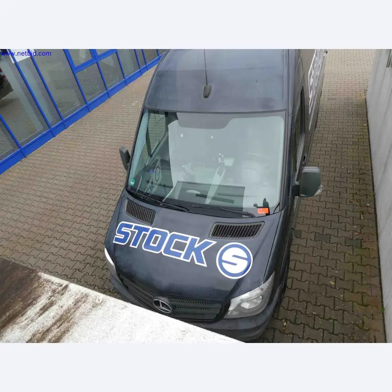 Machines for the production of precise metal components using CNC turning and CNC milling-5