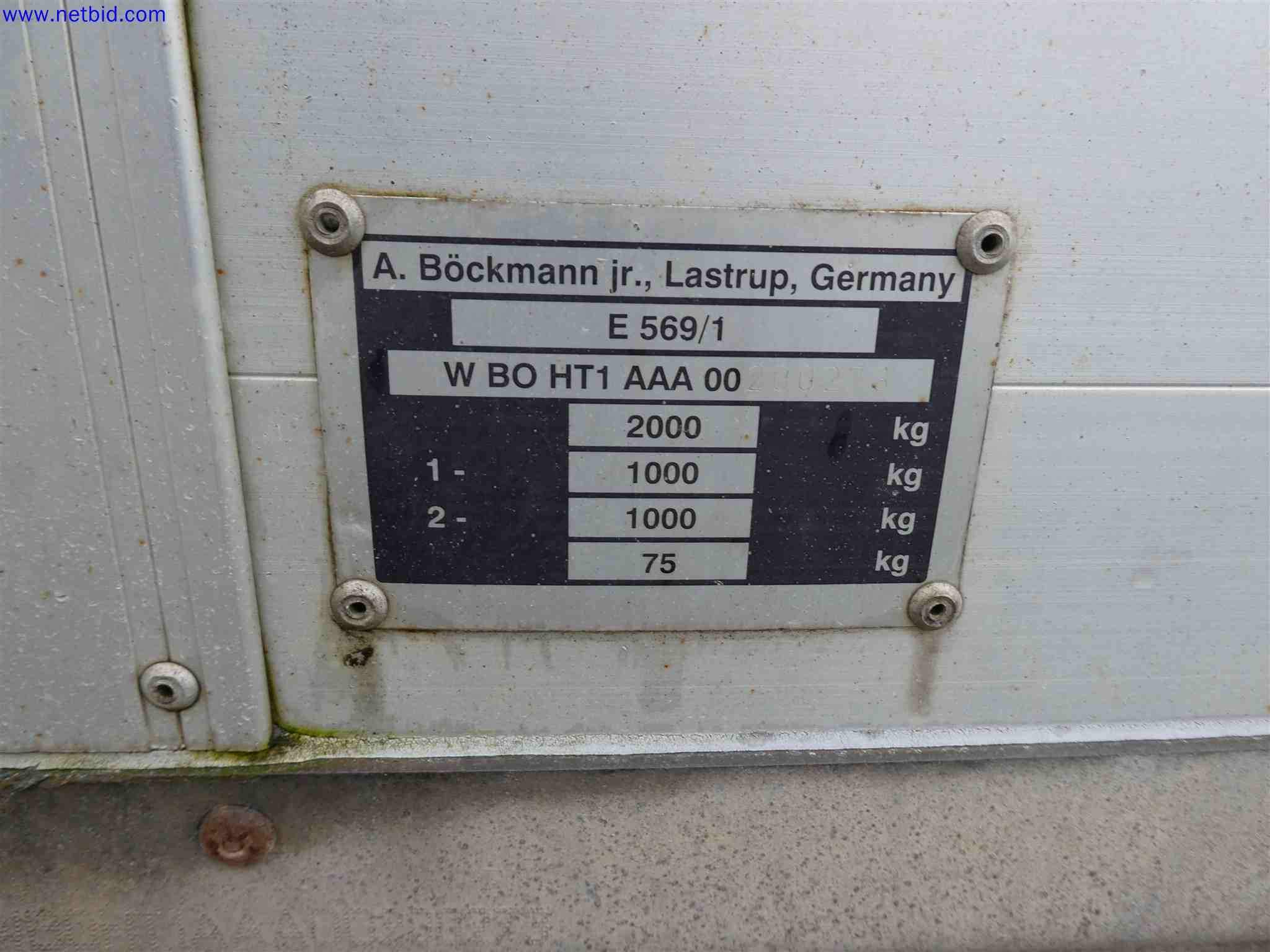 Machines for the production of precise metal components using CNC turning and CNC milling-6