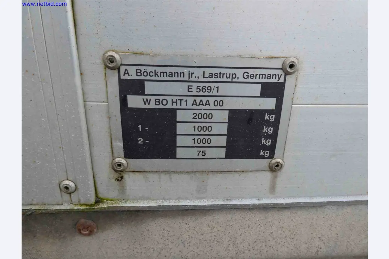 Machines for the production of precise metal components using CNC turning and CNC milling-6