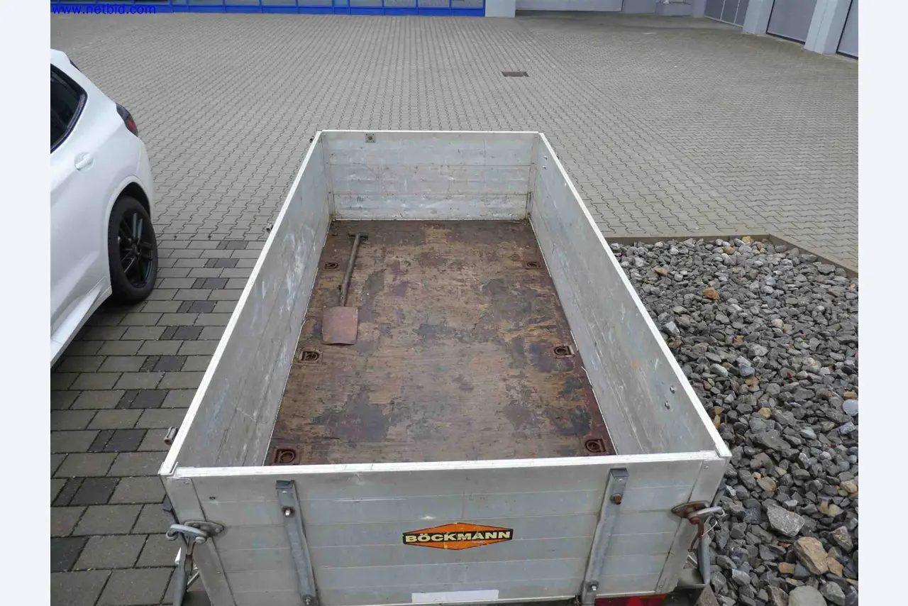 Machines for the production of precise metal components using CNC turning and CNC milling-8