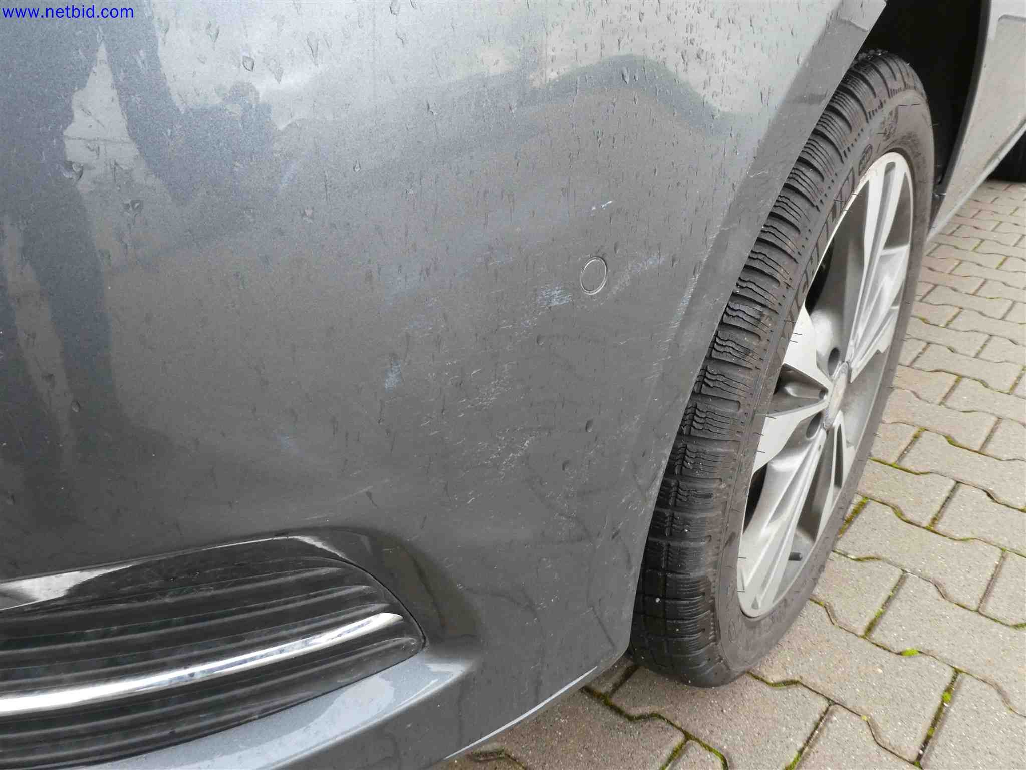 Machines for the production of precise metal components using CNC turning and CNC milling-11