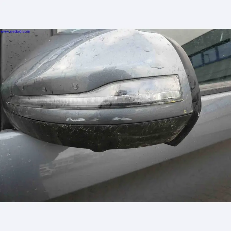 Machines for the production of precise metal components using CNC turning and CNC milling-12