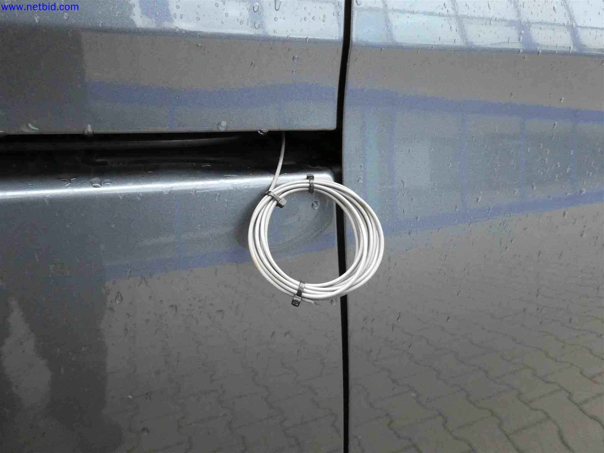 Machines for the production of precise metal components using CNC turning and CNC milling-16