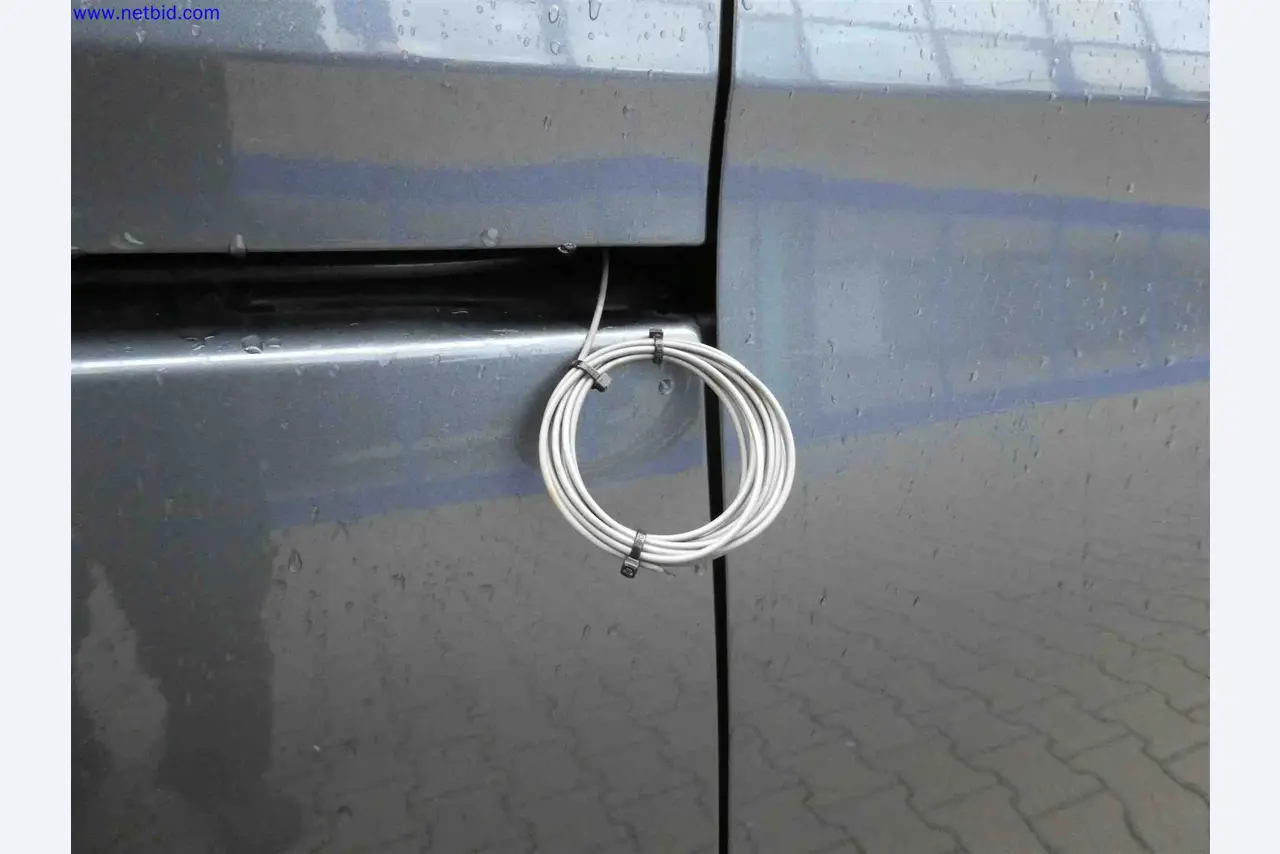 Machines for the production of precise metal components using CNC turning and CNC milling-16