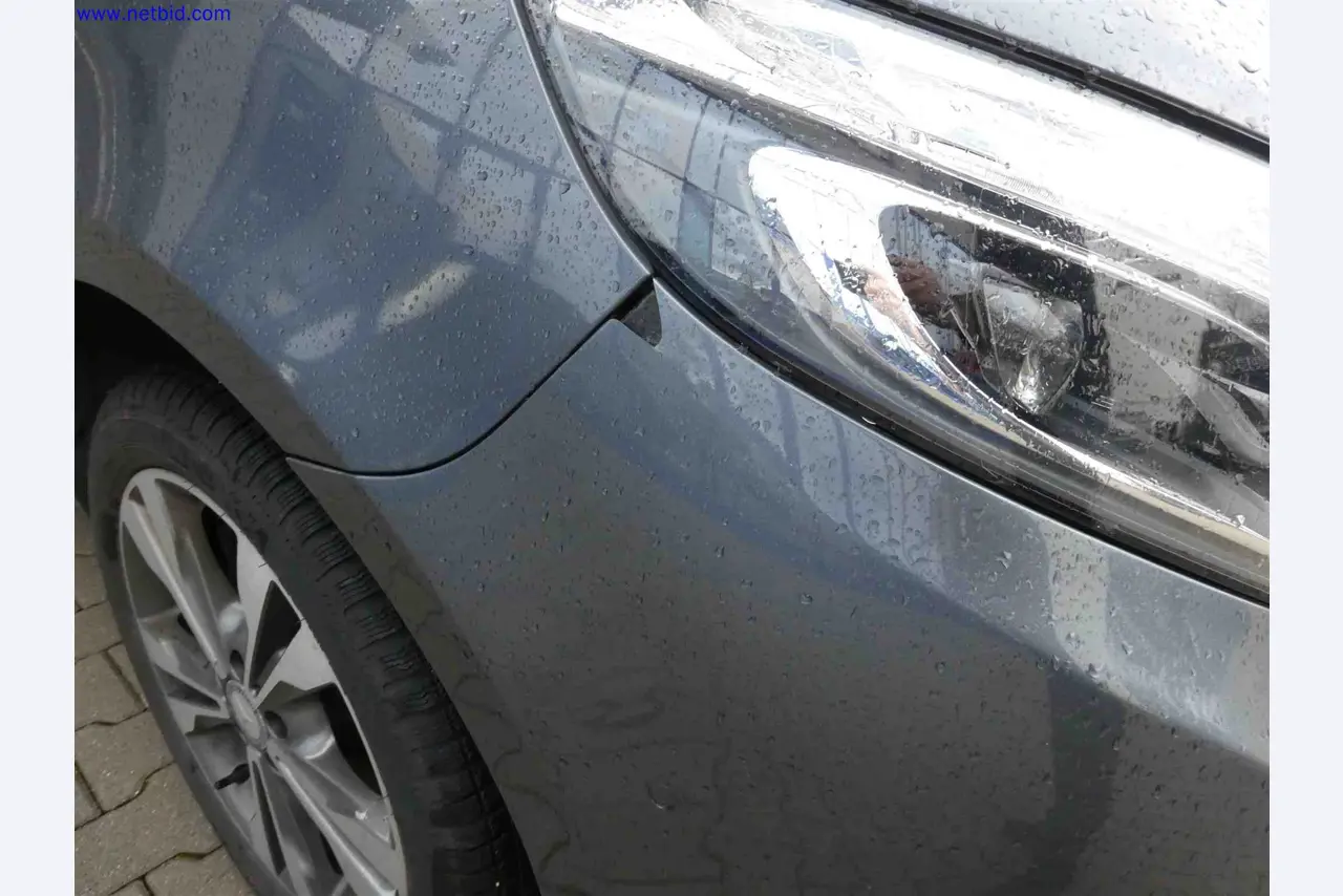 Machines for the production of precise metal components using CNC turning and CNC milling-17