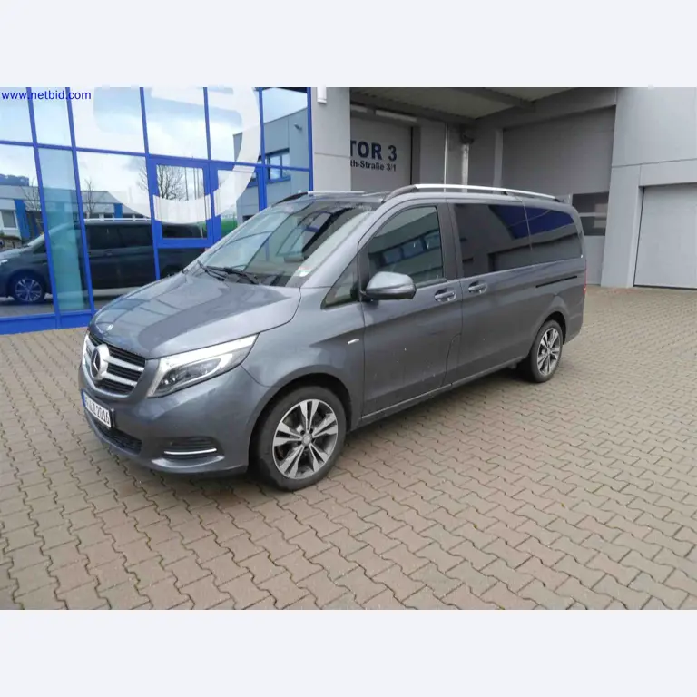 Machines for the production of precise metal components using CNC turning and CNC milling-1