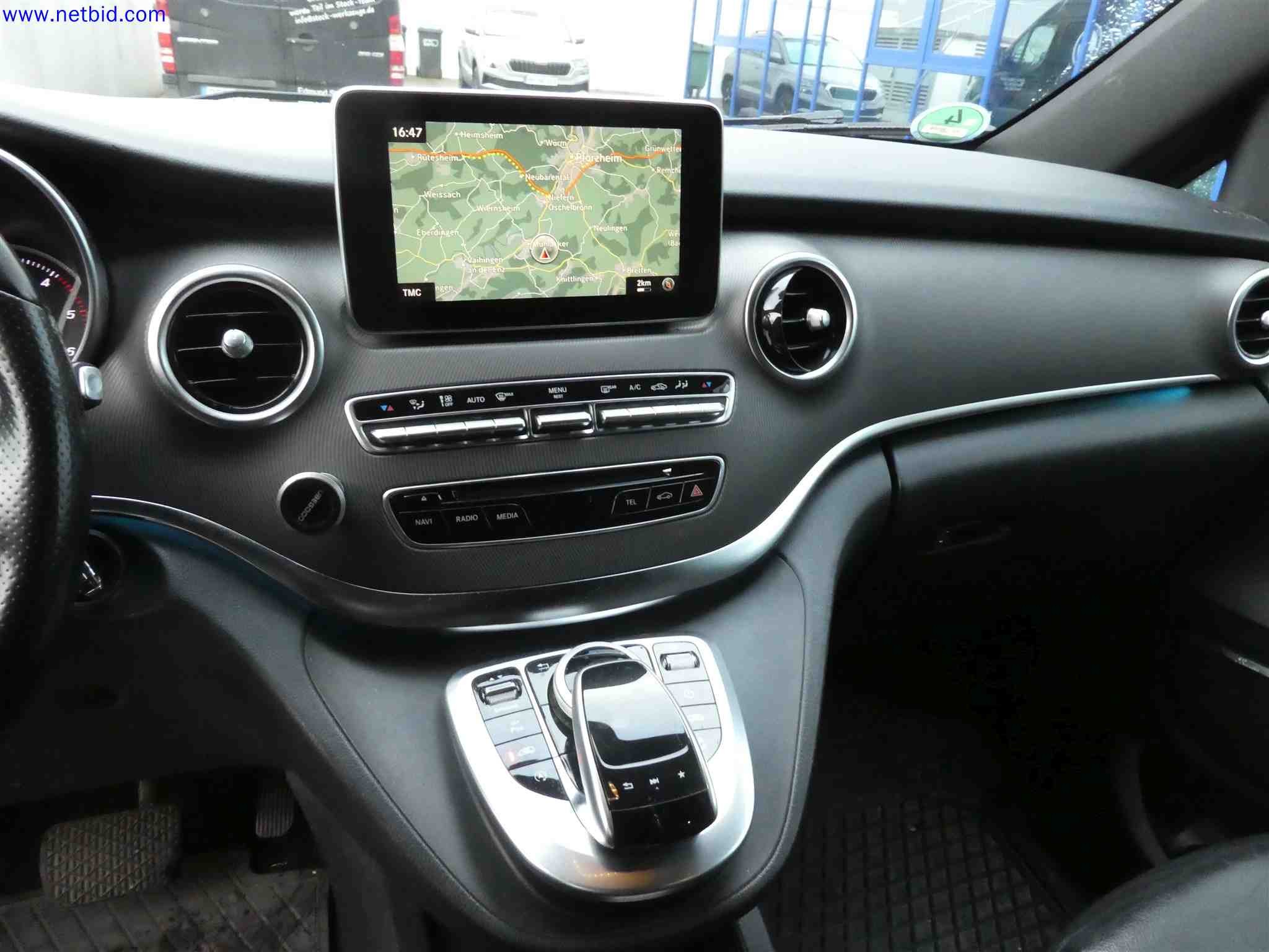 Machines for the production of precise metal components using CNC turning and CNC milling-21