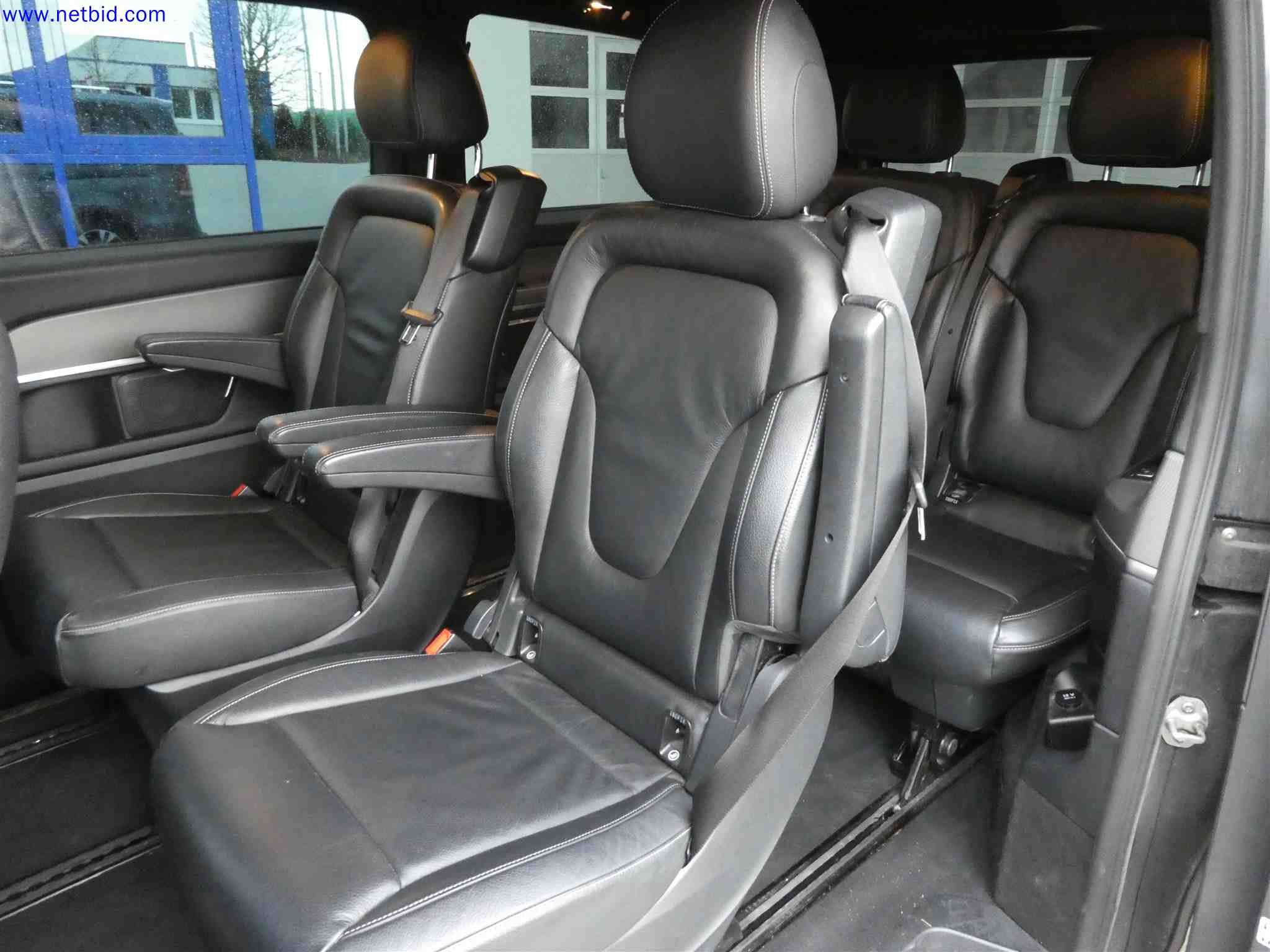 Machines for the production of precise metal components using CNC turning and CNC milling-23