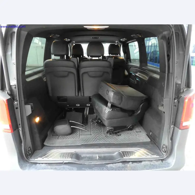 Machines for the production of precise metal components using CNC turning and CNC milling-26