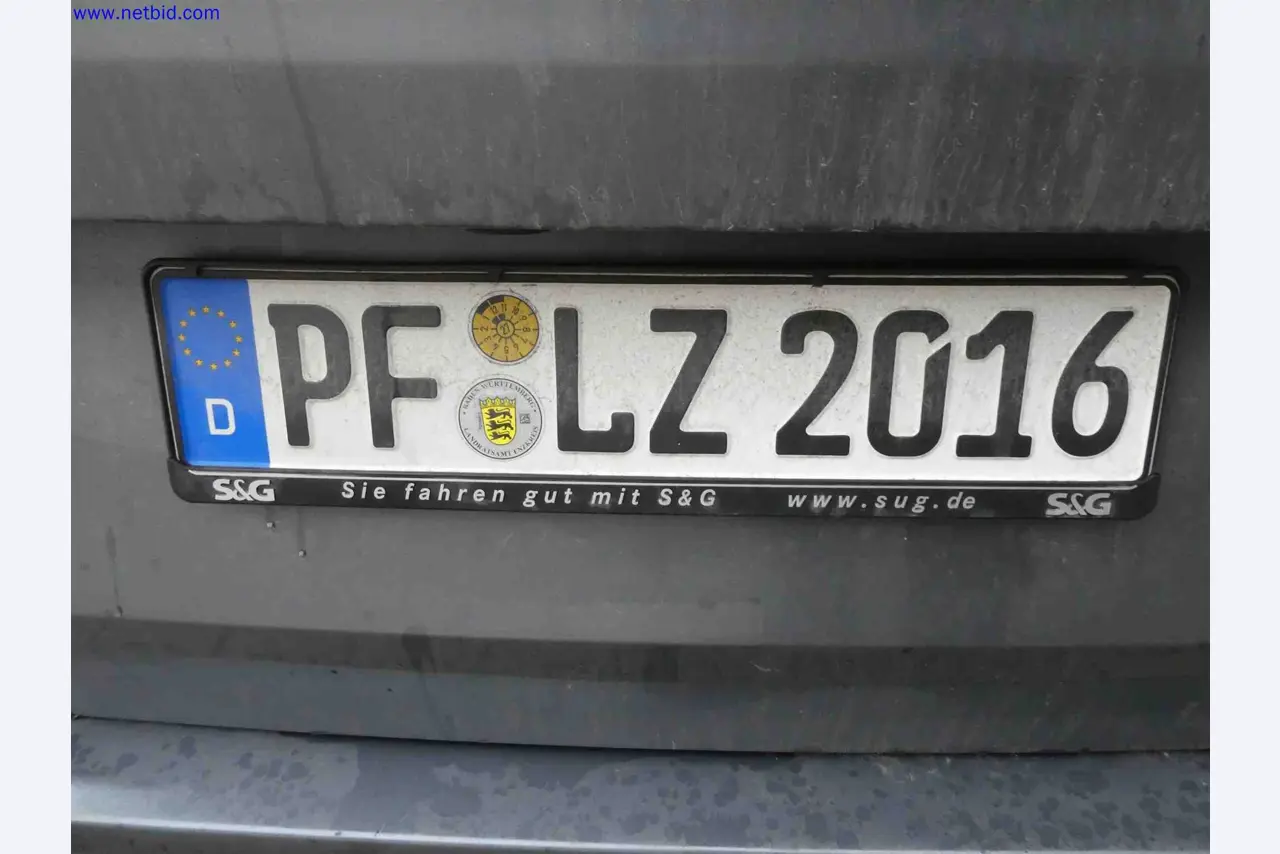 Machines for the production of precise metal components using CNC turning and CNC milling-28