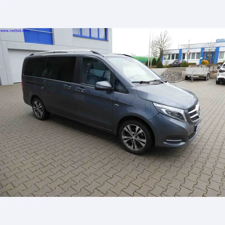 Machines for the production of precise metal components using CNC turning and CNC milling-2