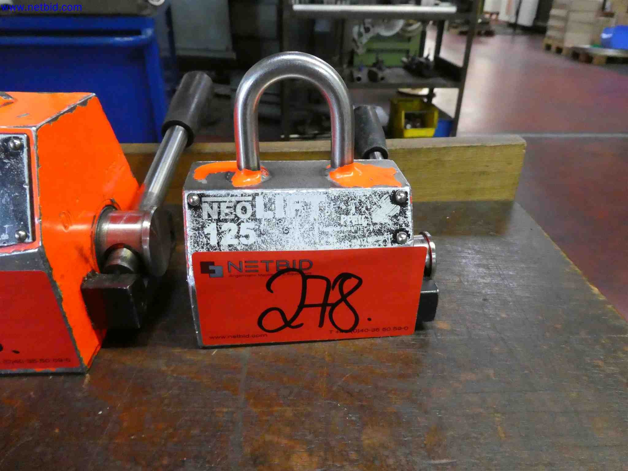 Machines for the production of precise metal components using CNC turning and CNC milling-4