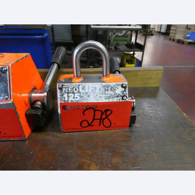 Machines for the production of precise metal components using CNC turning and CNC milling-4