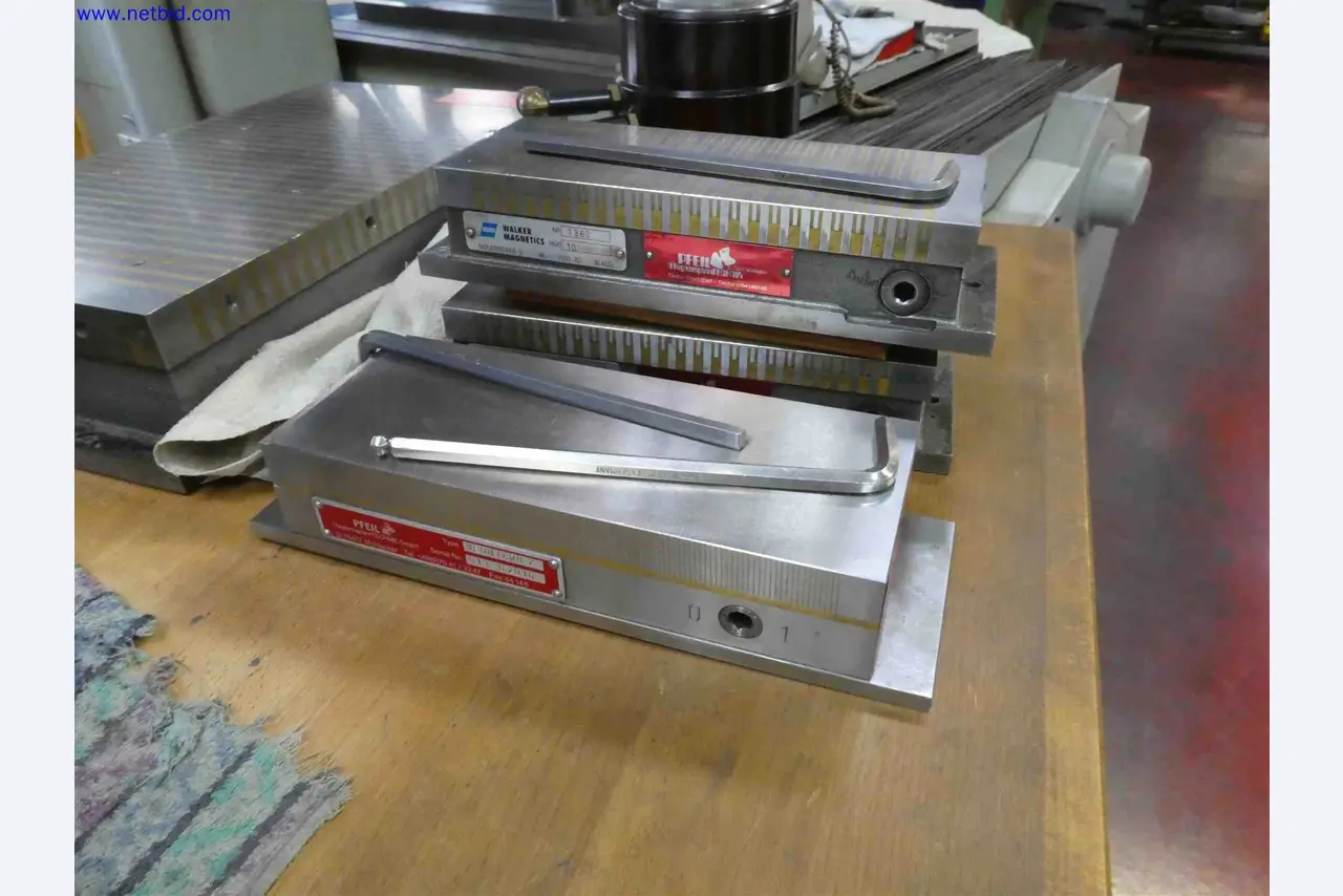 Machines for the production of precise metal components using CNC turning and CNC milling-1