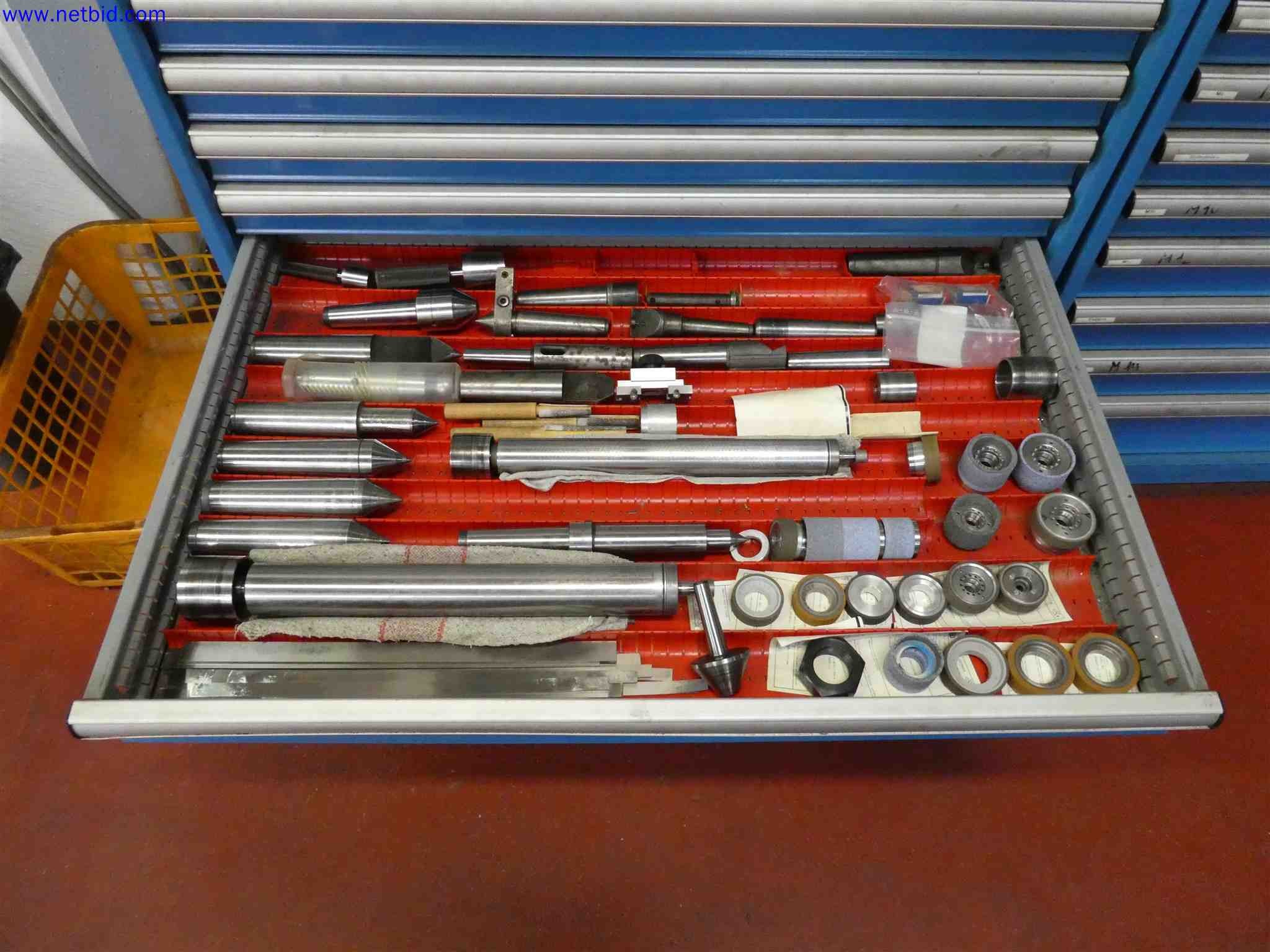 Machines for the production of precise metal components using CNC turning and CNC milling-10