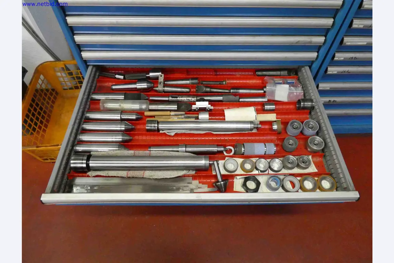 Machines for the production of precise metal components using CNC turning and CNC milling-10