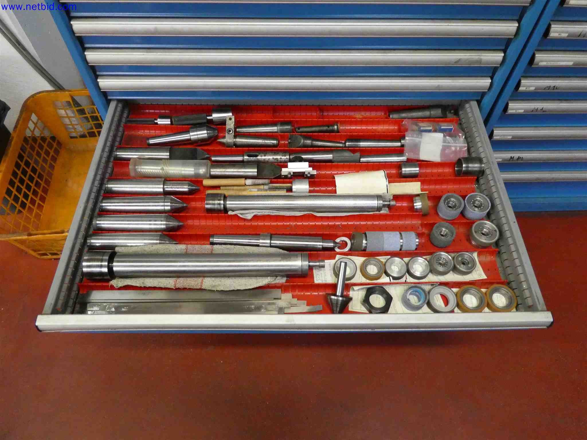 Machines for the production of precise metal components using CNC turning and CNC milling-12