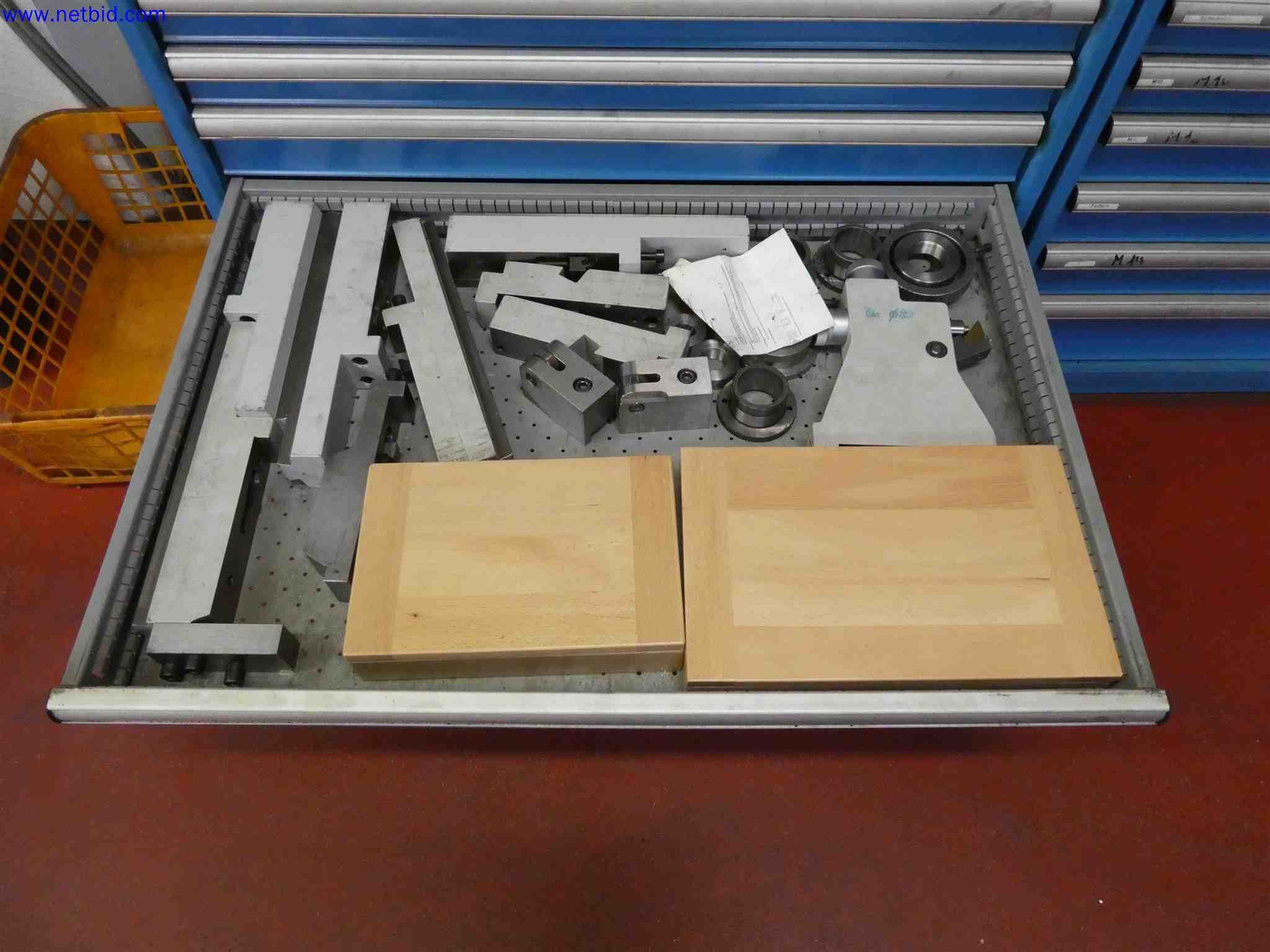 Machines for the production of precise metal components using CNC turning and CNC milling-13