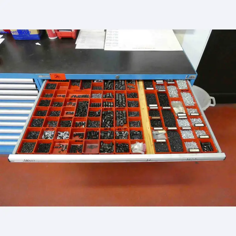 Machines for the production of precise metal components using CNC turning and CNC milling-16