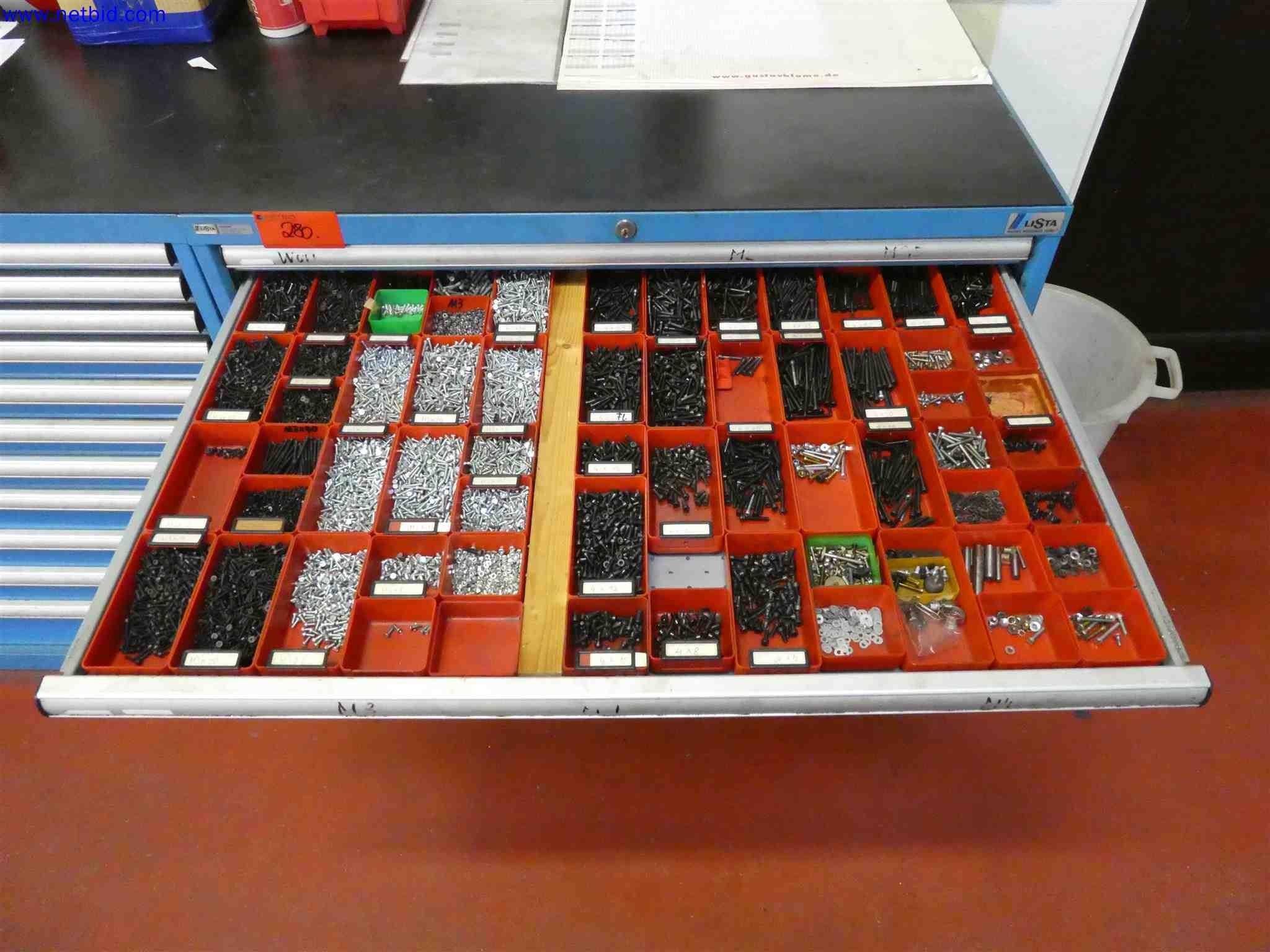 Machines for the production of precise metal components using CNC turning and CNC milling-17