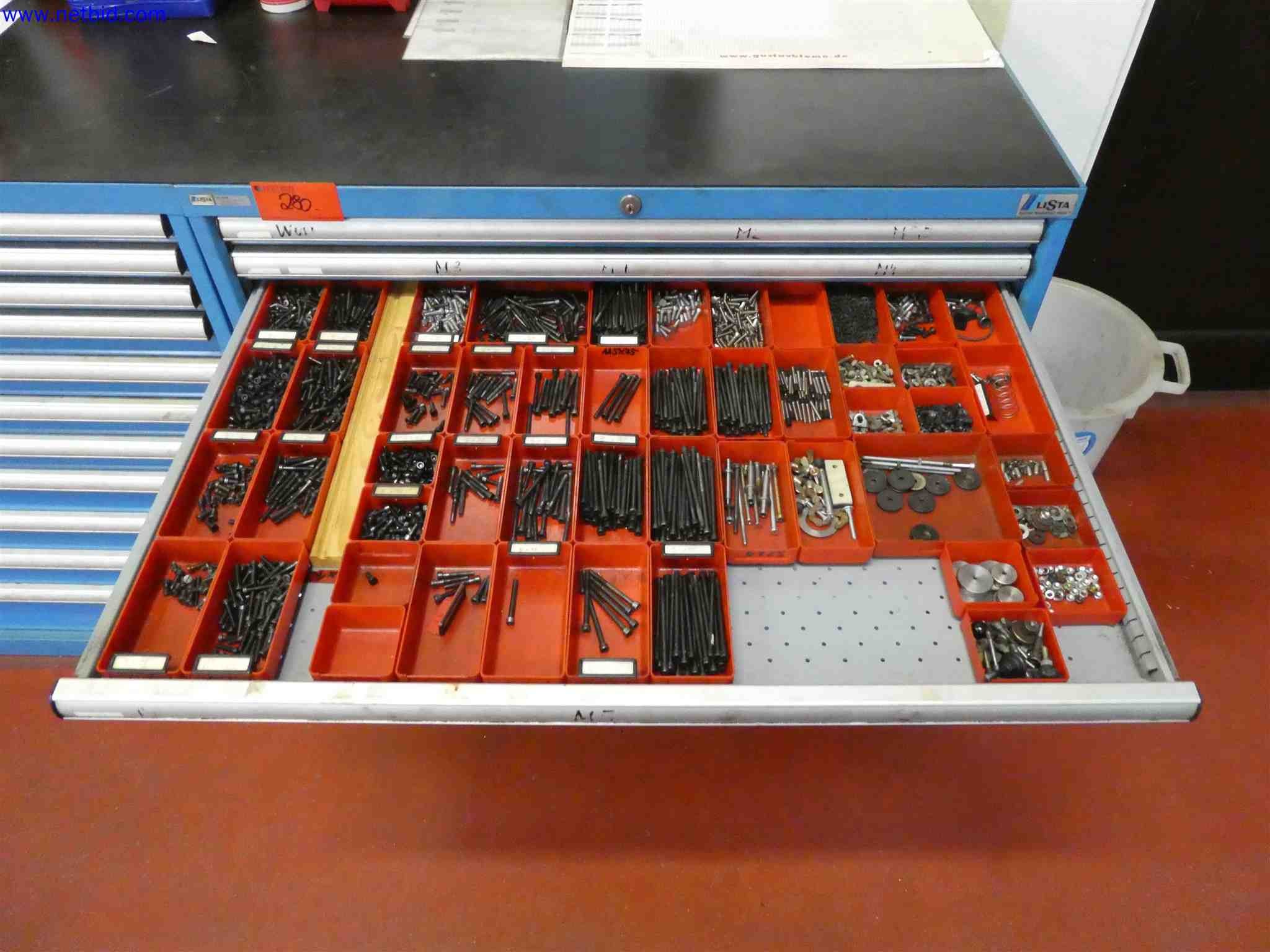 Machines for the production of precise metal components using CNC turning and CNC milling-18