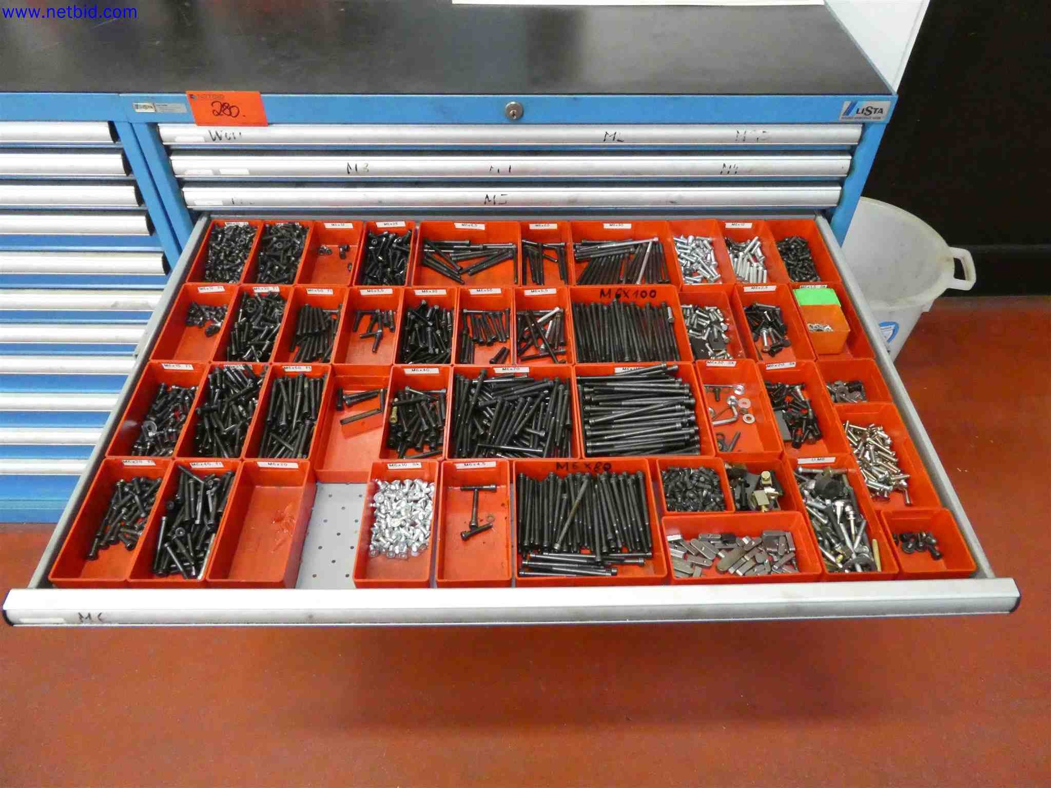 Machines for the production of precise metal components using CNC turning and CNC milling-19