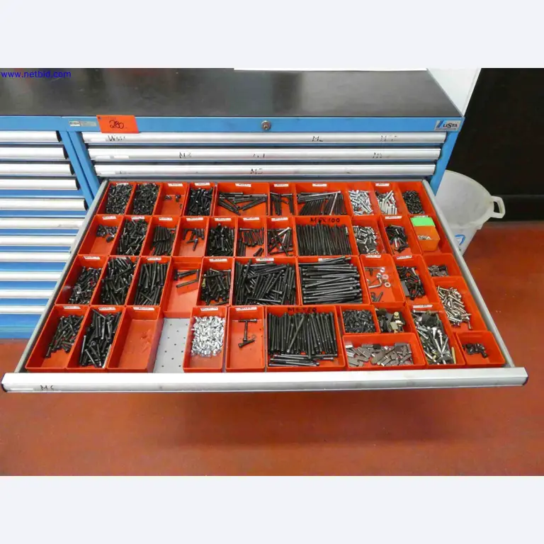 Machines for the production of precise metal components using CNC turning and CNC milling-19