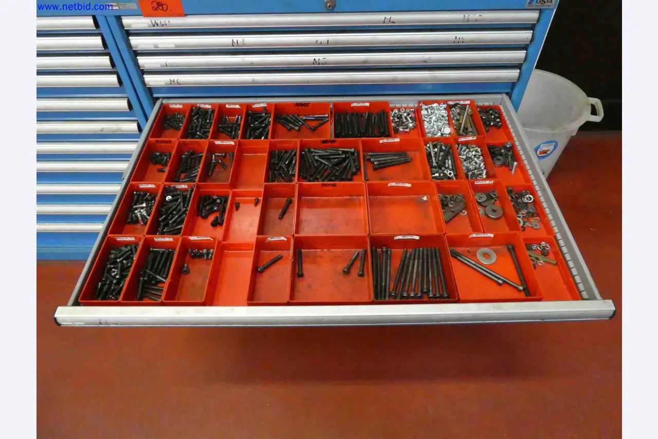 Machines for the production of precise metal components using CNC turning and CNC milling-20