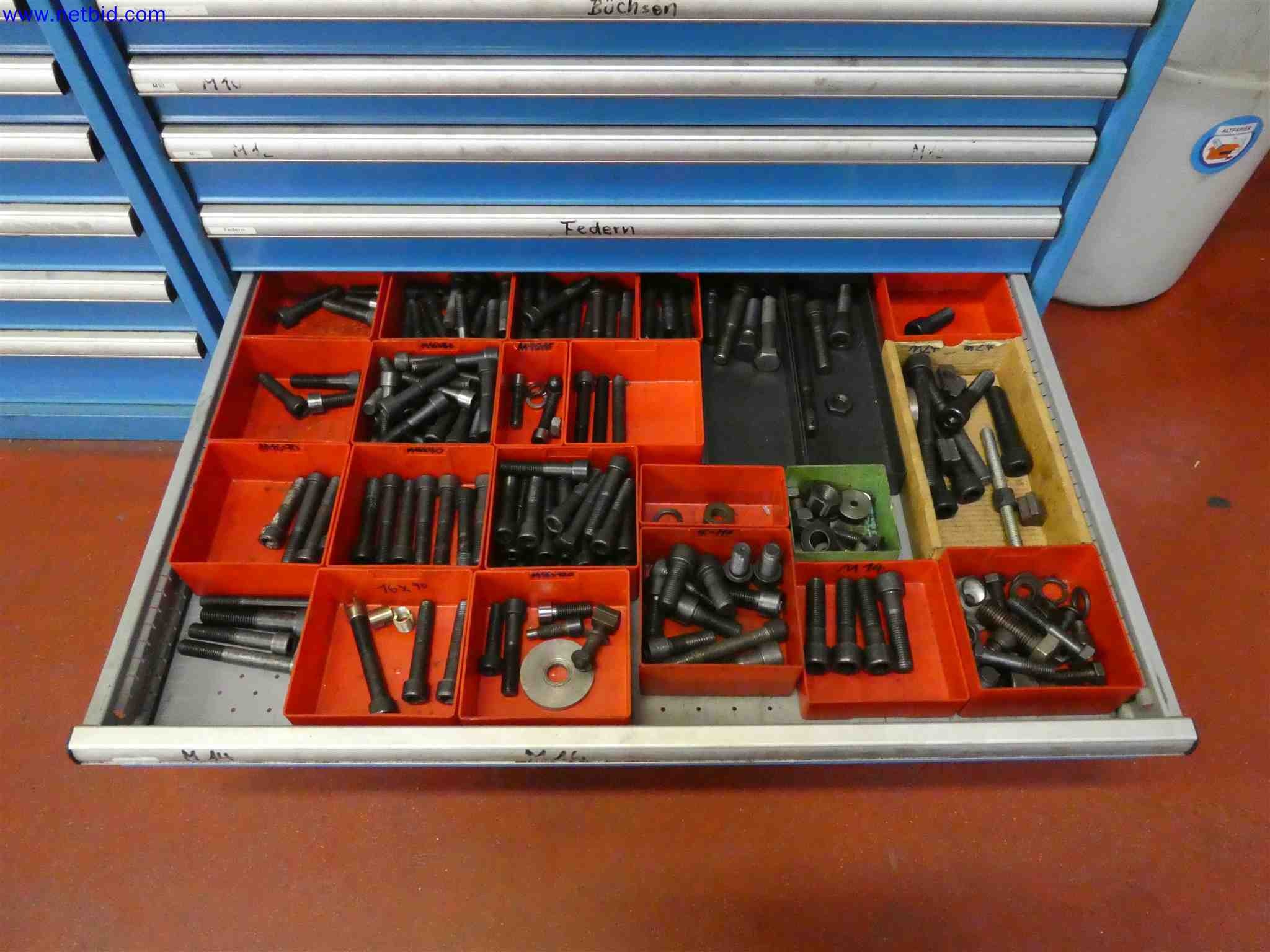 Machines for the production of precise metal components using CNC turning and CNC milling-25