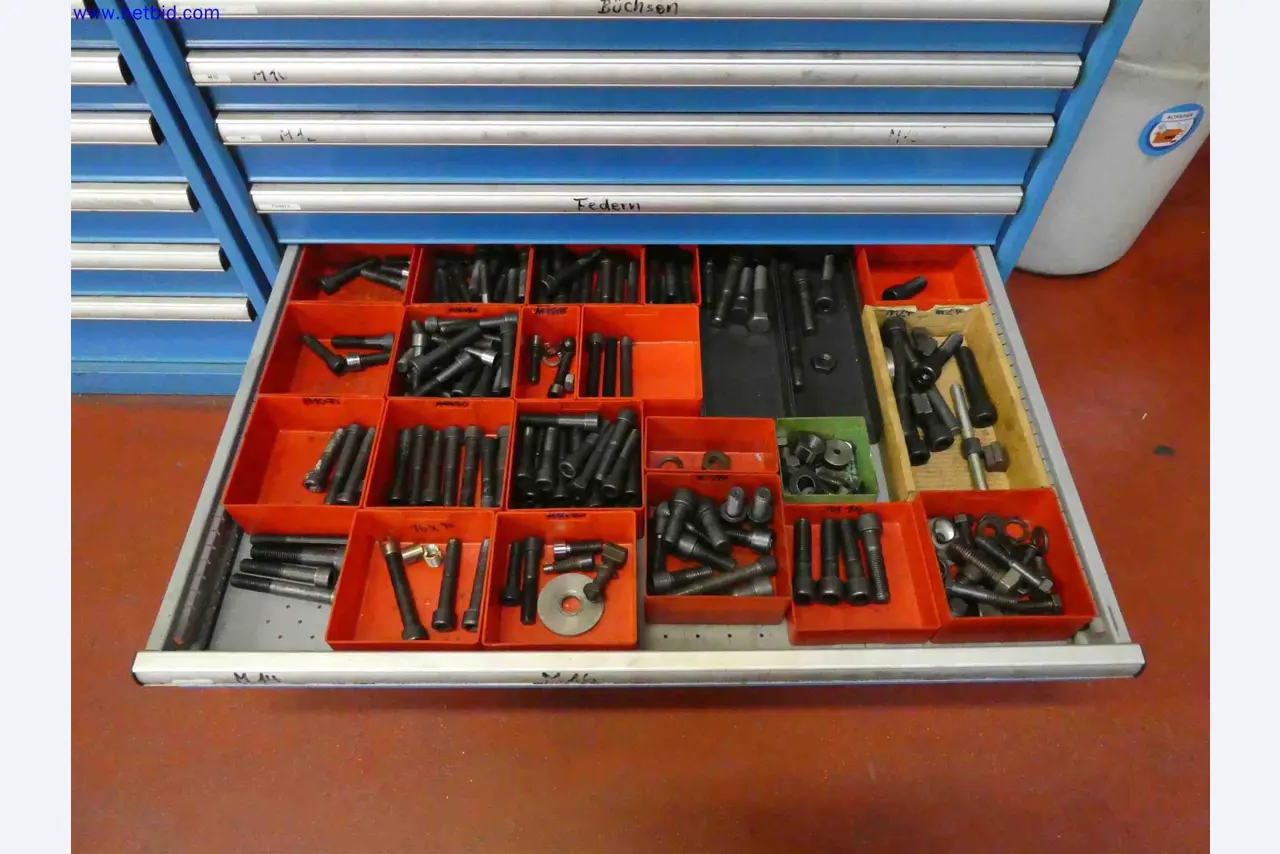 Machines for the production of precise metal components using CNC turning and CNC milling-25