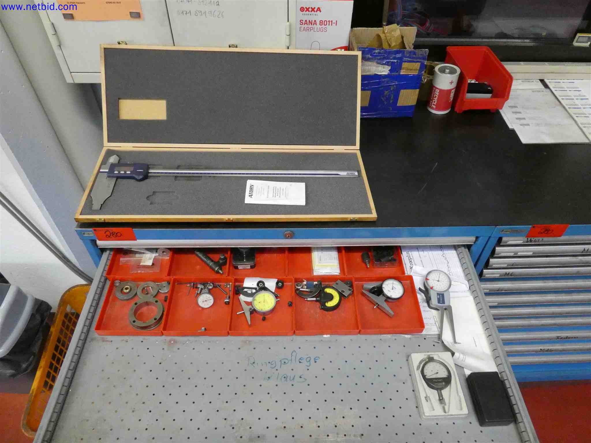 Machines for the production of precise metal components using CNC turning and CNC milling-4