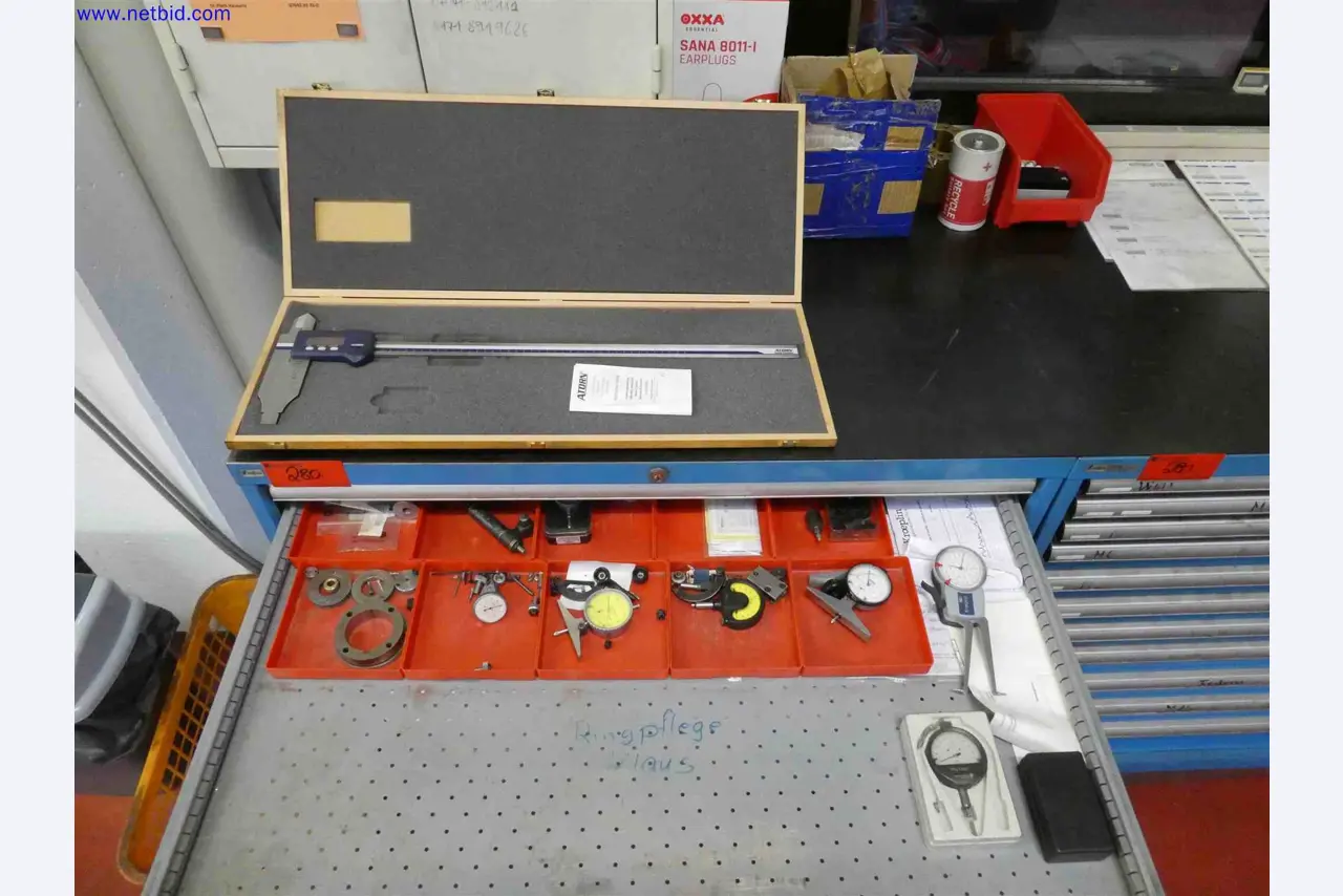 Machines for the production of precise metal components using CNC turning and CNC milling-4