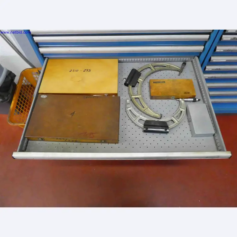 Machines for the production of precise metal components using CNC turning and CNC milling-8