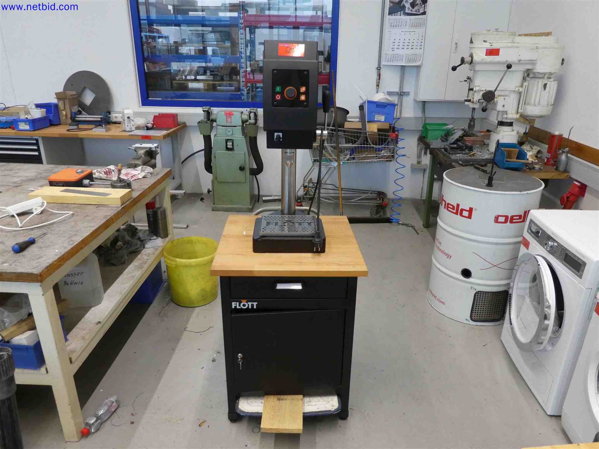 Machines for the production of precise metal components using CNC turning and CNC milling-1